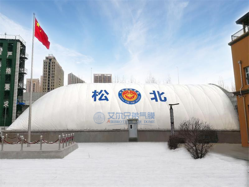 暴风雪天气之后对充气膜建筑各个系统的检查